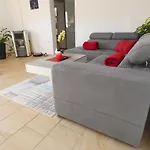 & Olive Oil Valuma * Koper