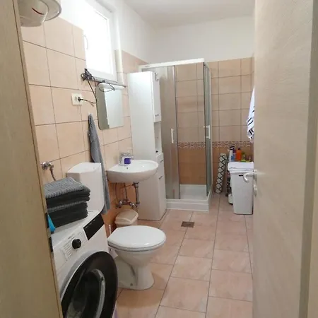 Apartma & Olive Oil Valuma Koper